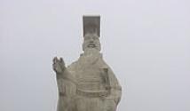 الإمبراطور تشين شي هوانغدي وجيشه من الطين